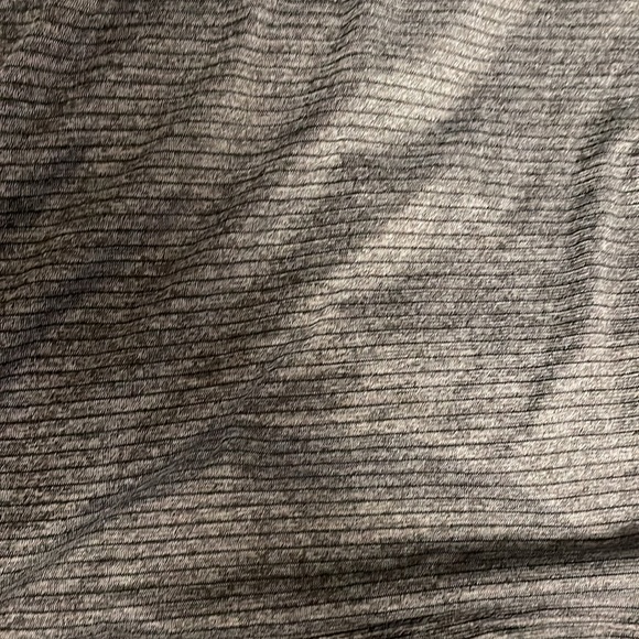 Grey striped workout tank - Picture 2 of 5